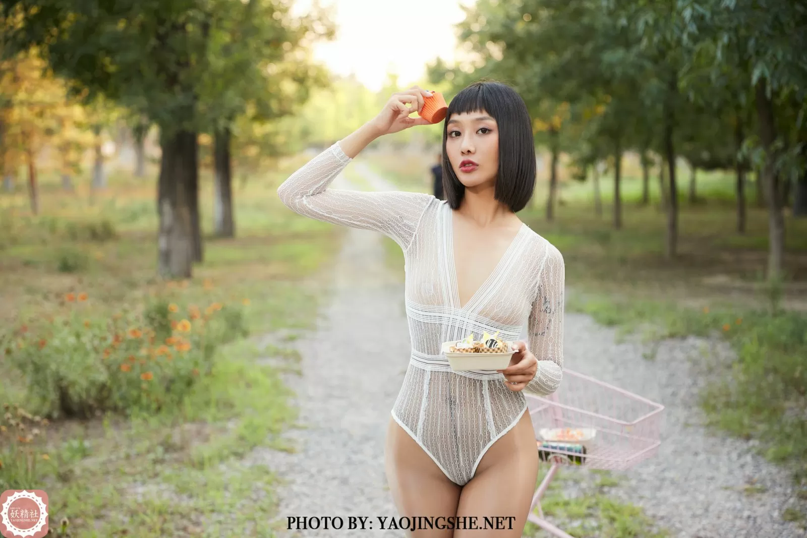 T2131 可可 野餐-5P