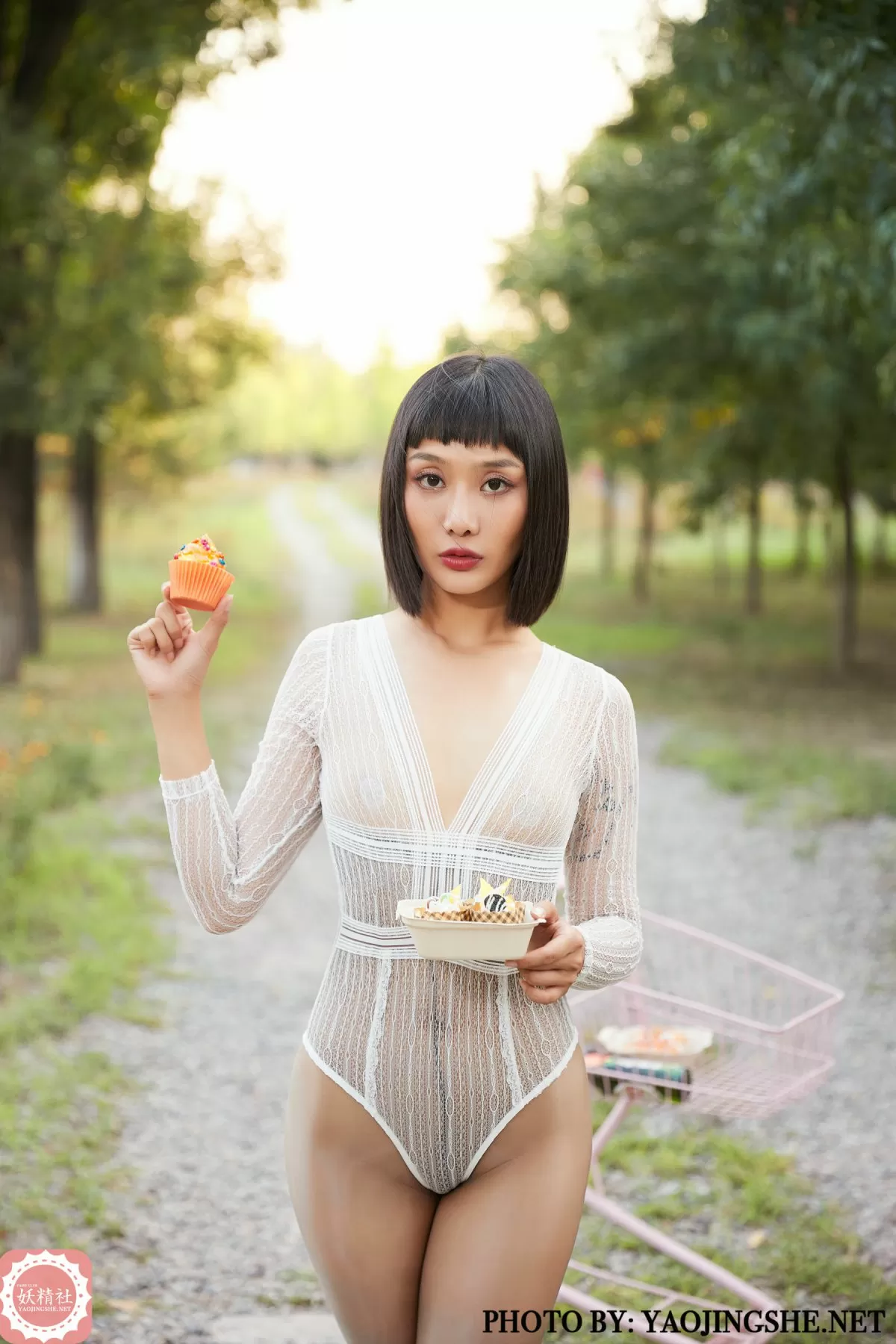 T2131 可可 野餐-7P