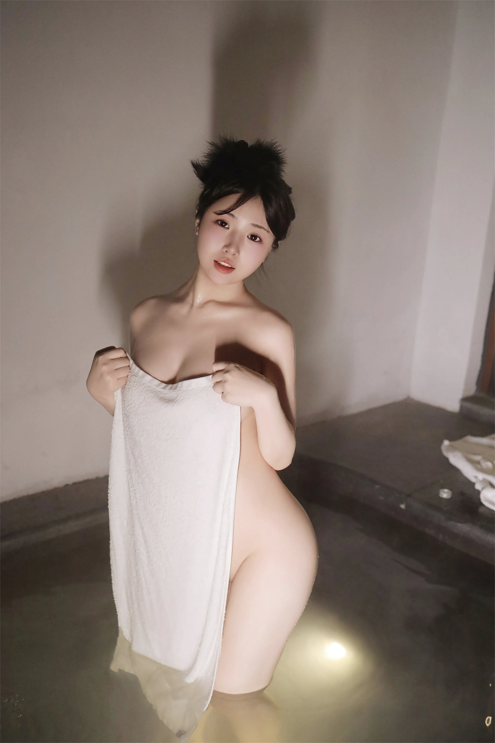 陈小花 – 泡澡无水印无圣光版-28P