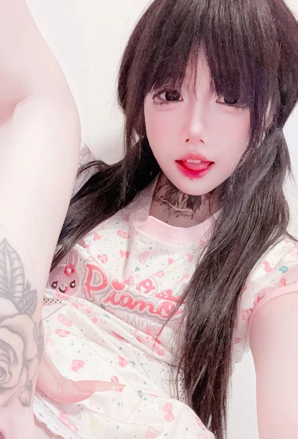 颜值福利姬@ouoldll喵 会员群视图合集-15P