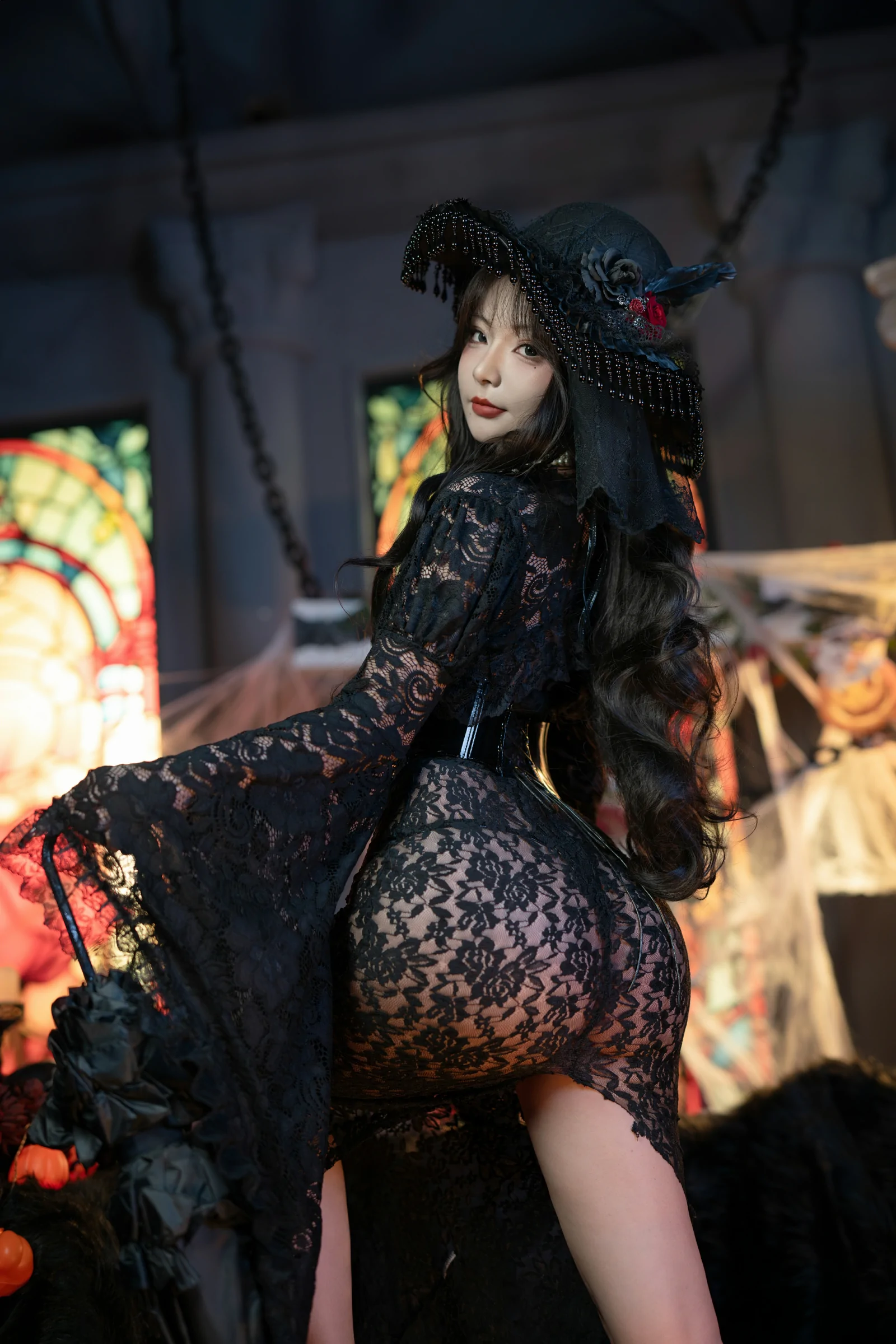 「yuuhui玉汇」万圣节特辑 – 魔女狂欢夜-8P
