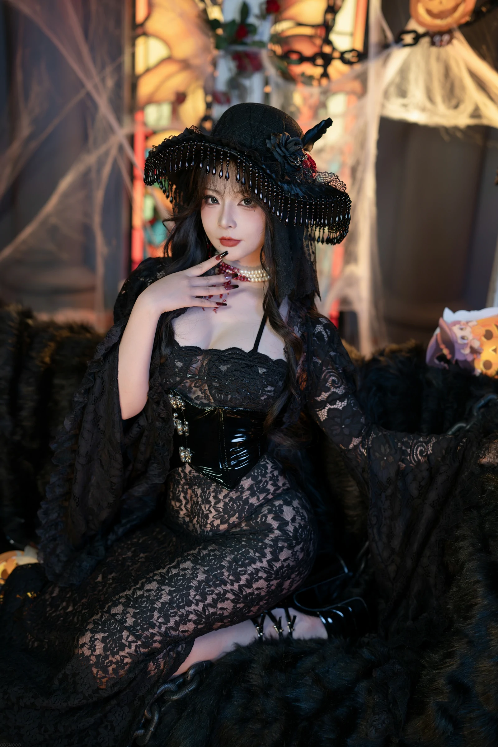 「yuuhui玉汇」万圣节特辑 – 魔女狂欢夜-10P